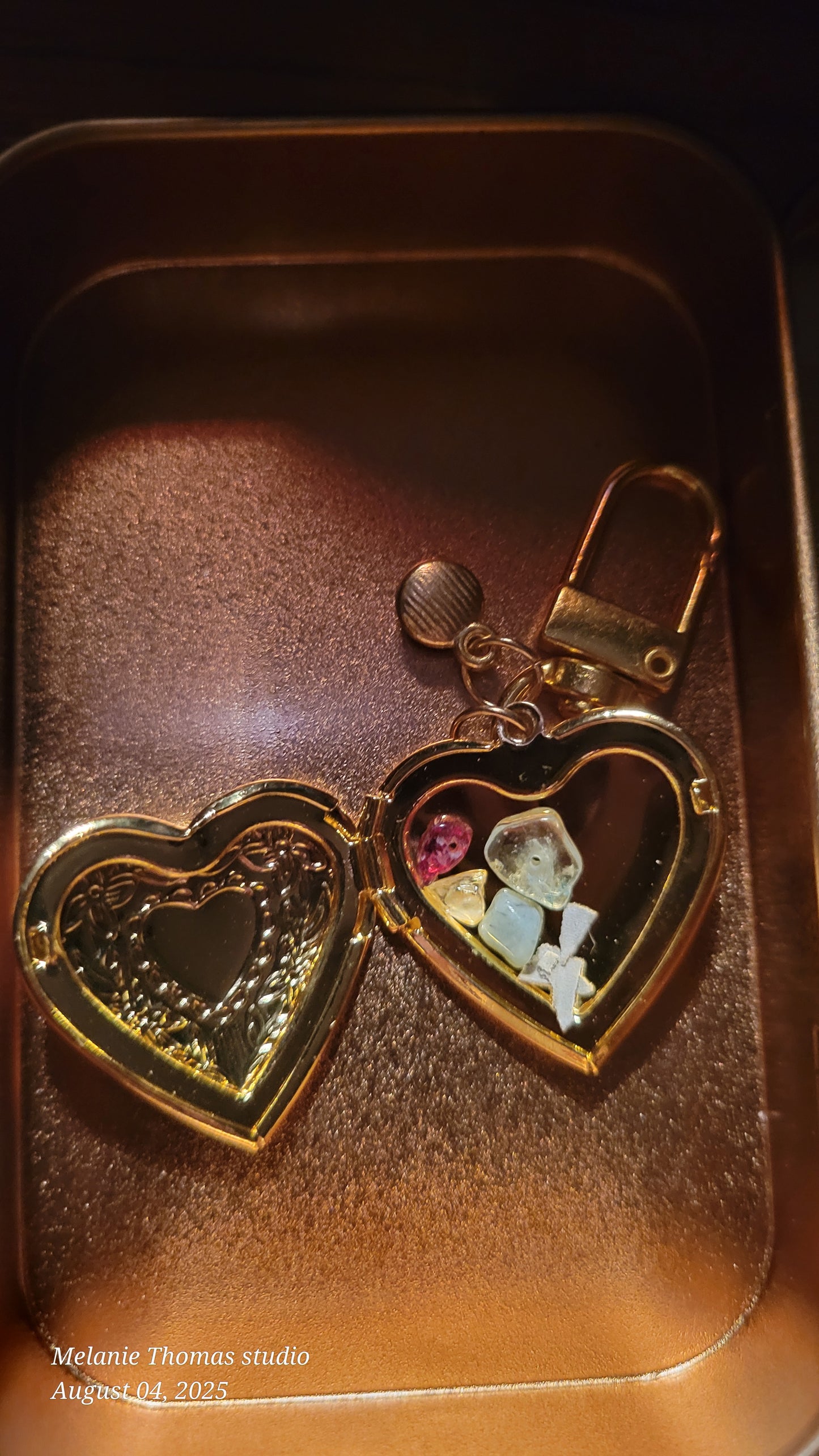 Sacred Heart Locket 18k gold plated